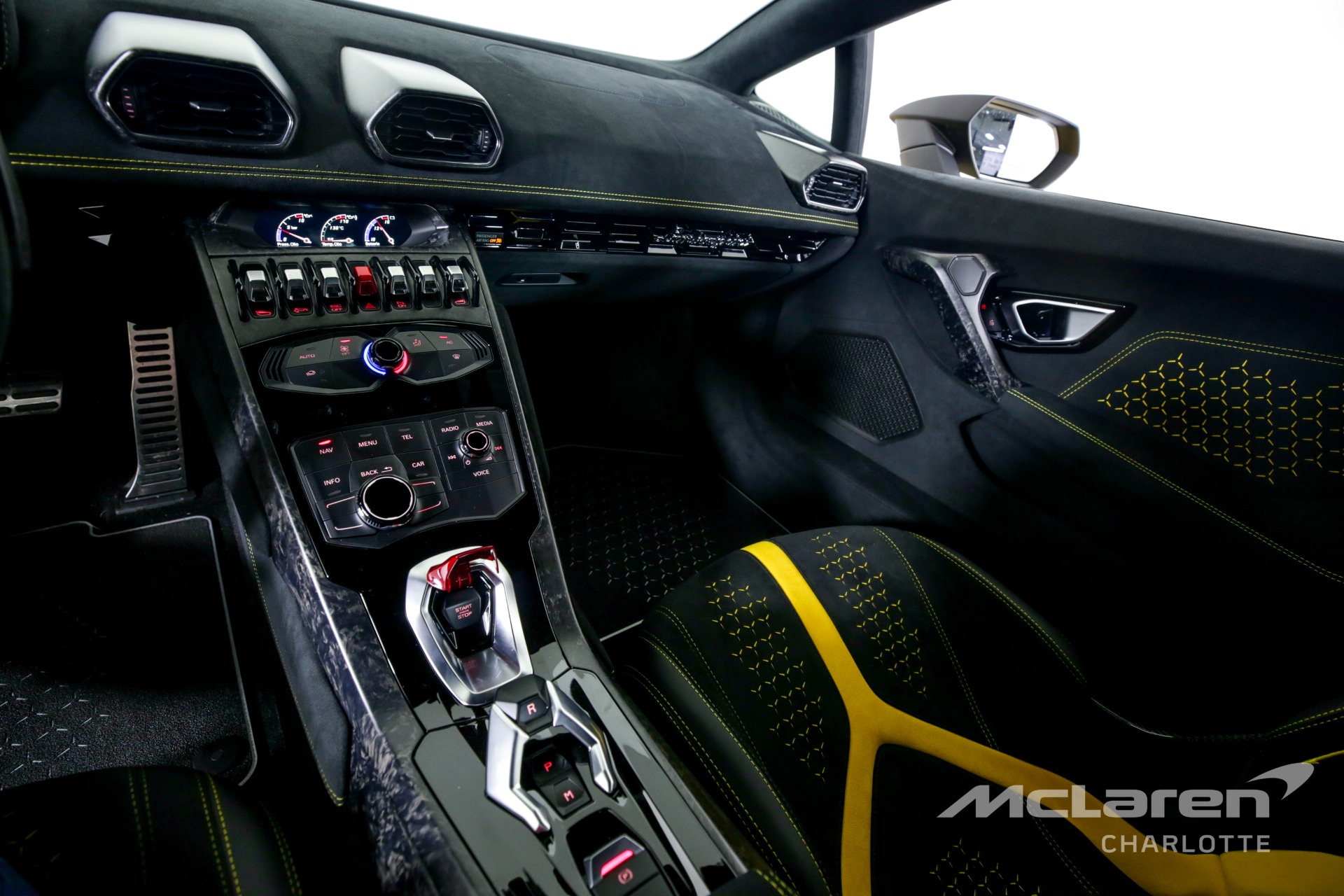 2018 LAMBORGHINI HURACAN PERFORMANTE, 5/19