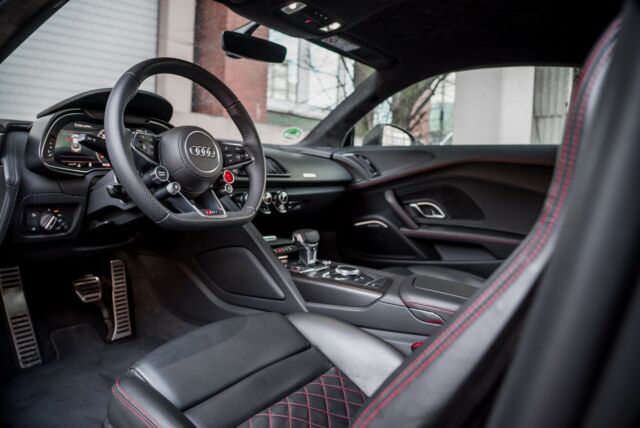 2017 Audi R8 V10 Plus, 2/19