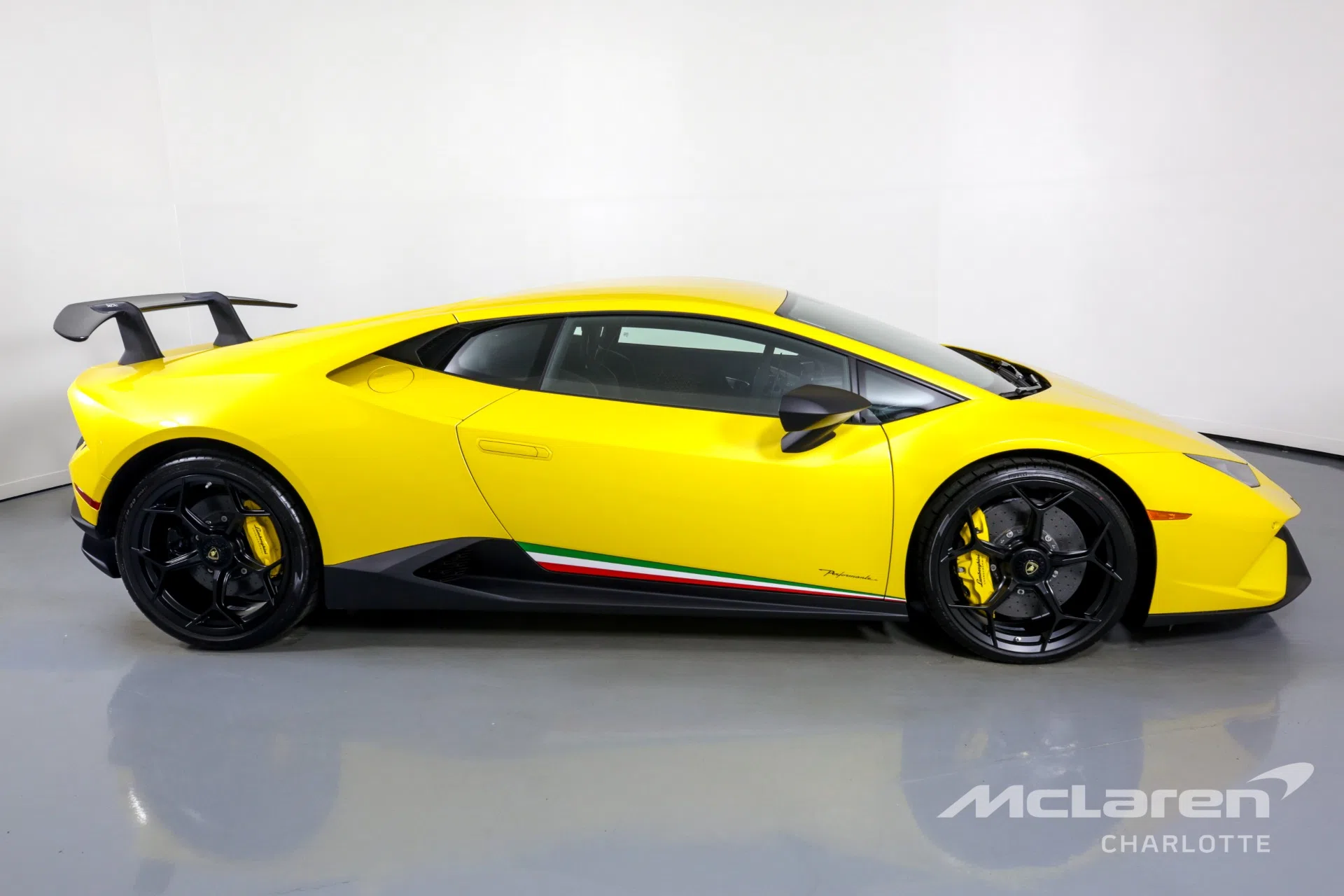 2018 LAMBORGHINI HURACAN PERFORMANTE, 12/19
