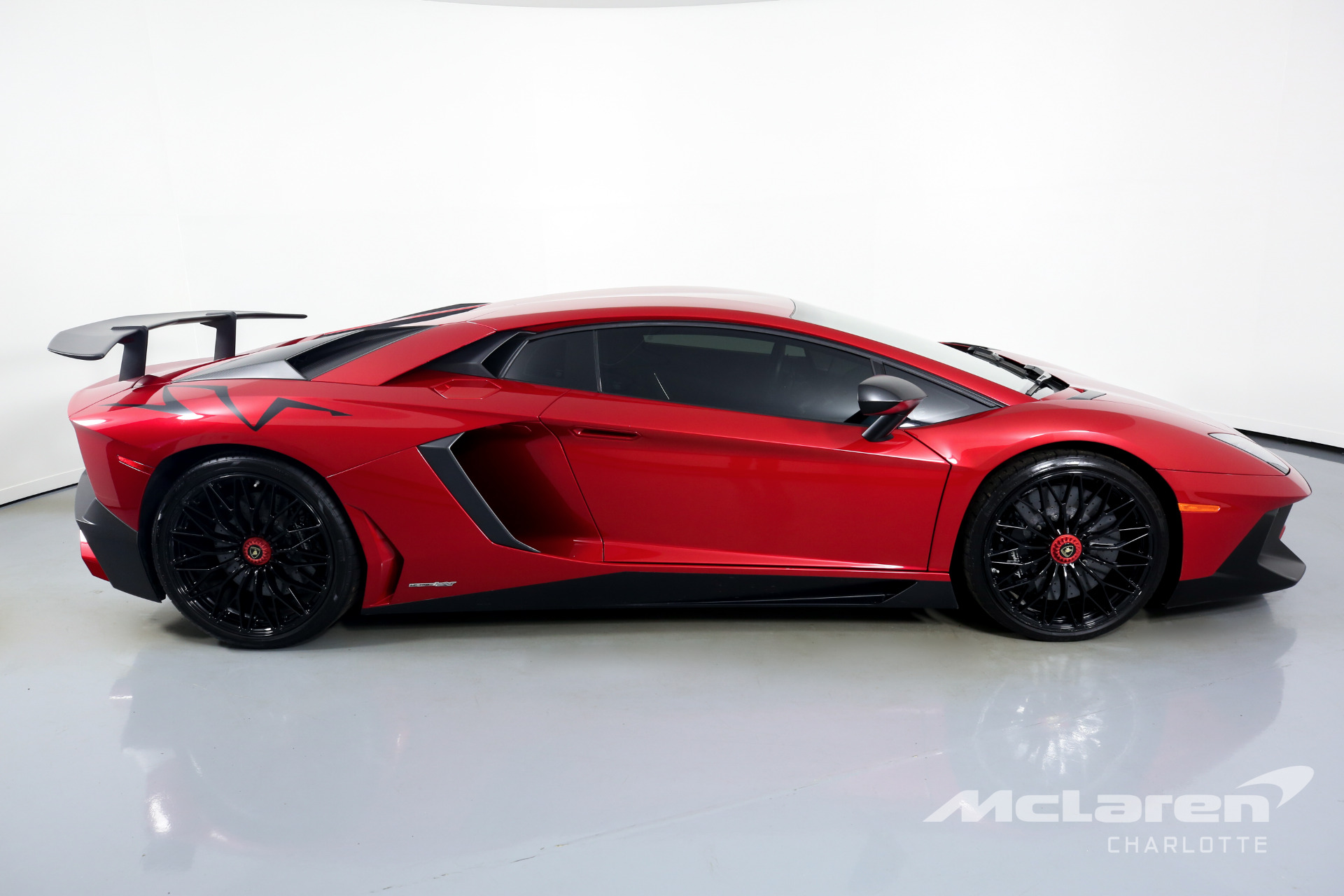 2016 LAMBORGHINI AVENTADOR LP 750-4 SV, 11/22