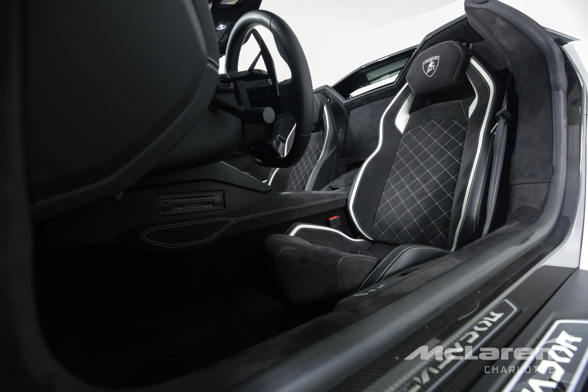 2018 LAMBORGHINI AVENTADOR LP 740-4 S, 9/20