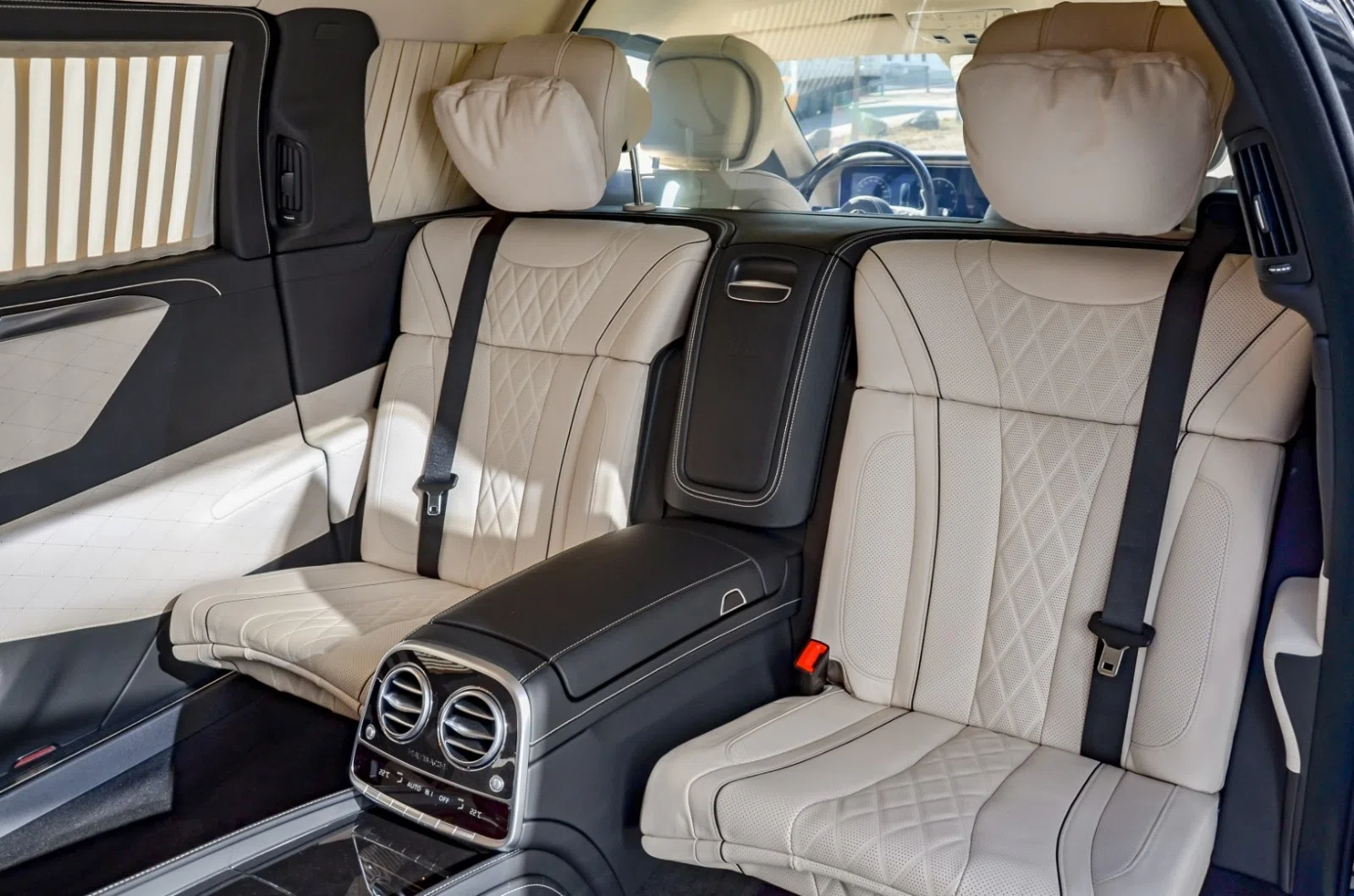 2021 Mercedes-Maybach S 650 PULLMAN VR9 interior, seats, Beige | Leder