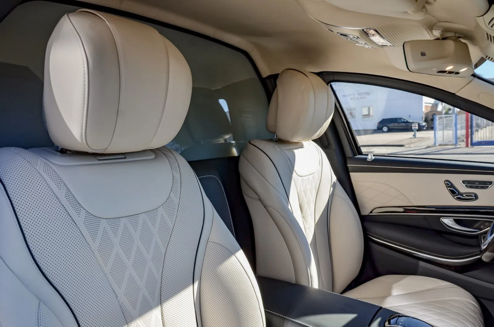 2021 Mercedes-Maybach S 650 PULLMAN VR9 interior, seats, Beige | Leder