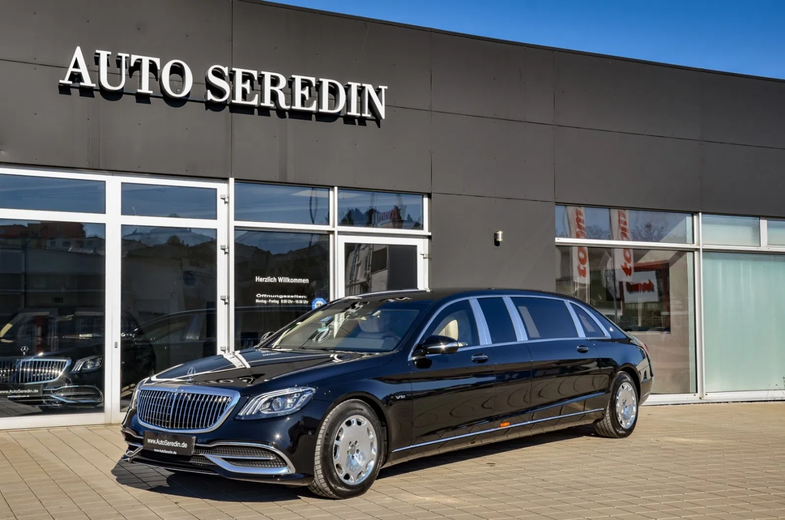 2021 Mercedes-Maybach S 650 PULLMAN VR9 for sale, exterior, Obsidianblack | metallic