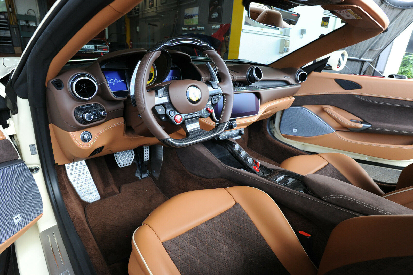 2020 Ferrari Portofino, 2/20
