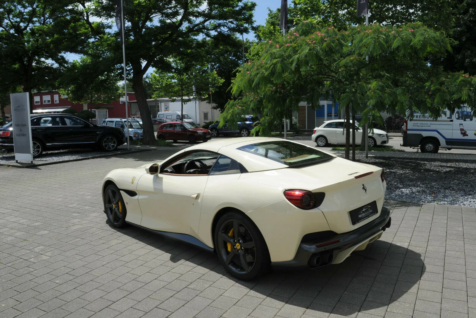 2020 Ferrari Portofino, exterior
