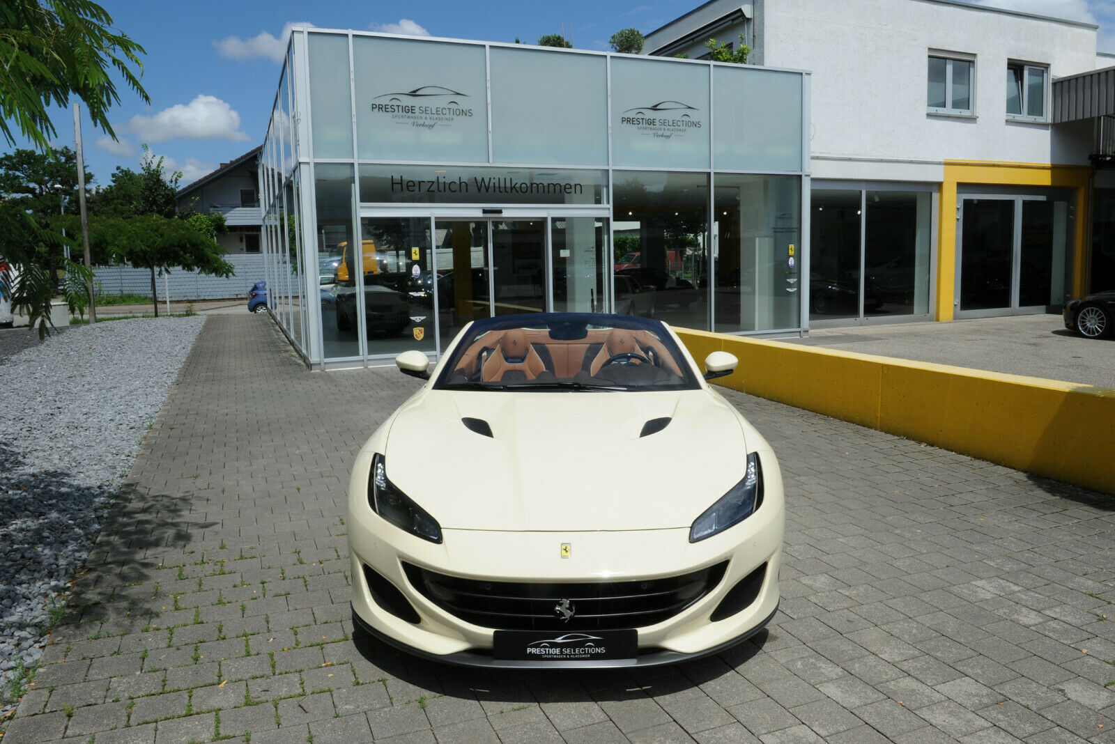 2020 Ferrari Portofino, 13/20
