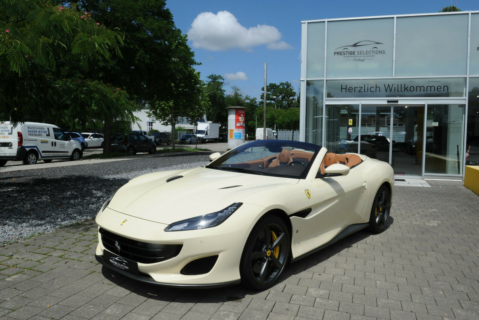2020 Ferrari Portofino, 16/20