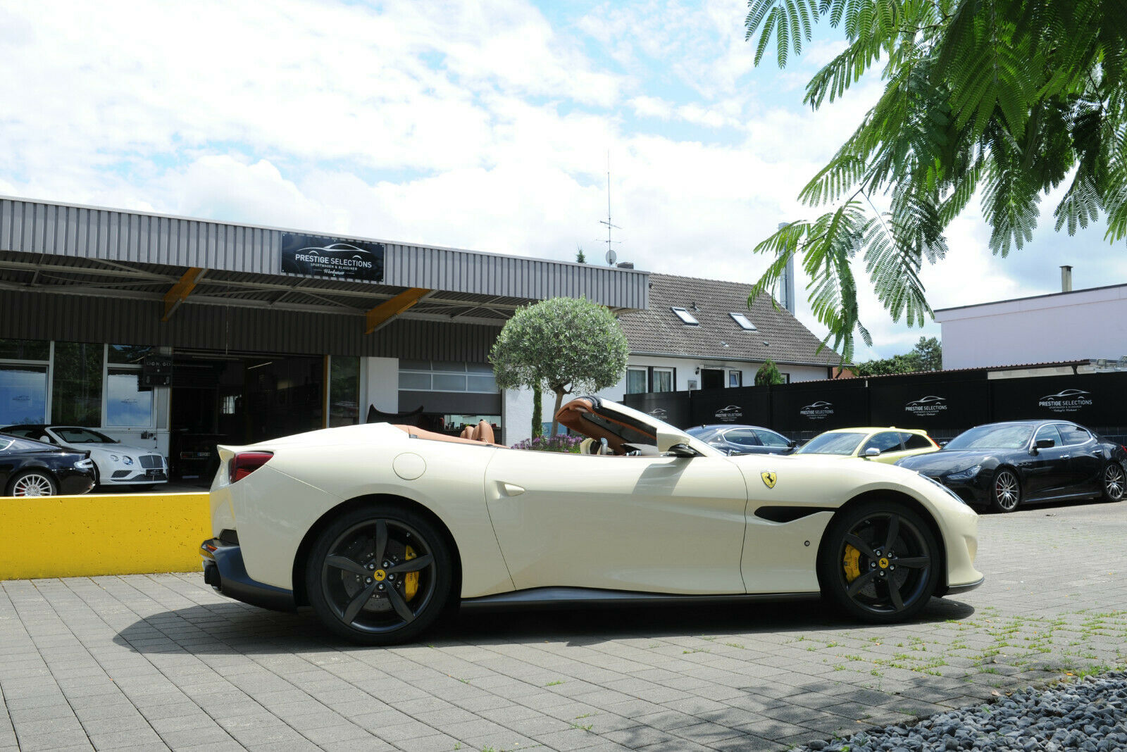 2020 Ferrari Portofino, 18/20