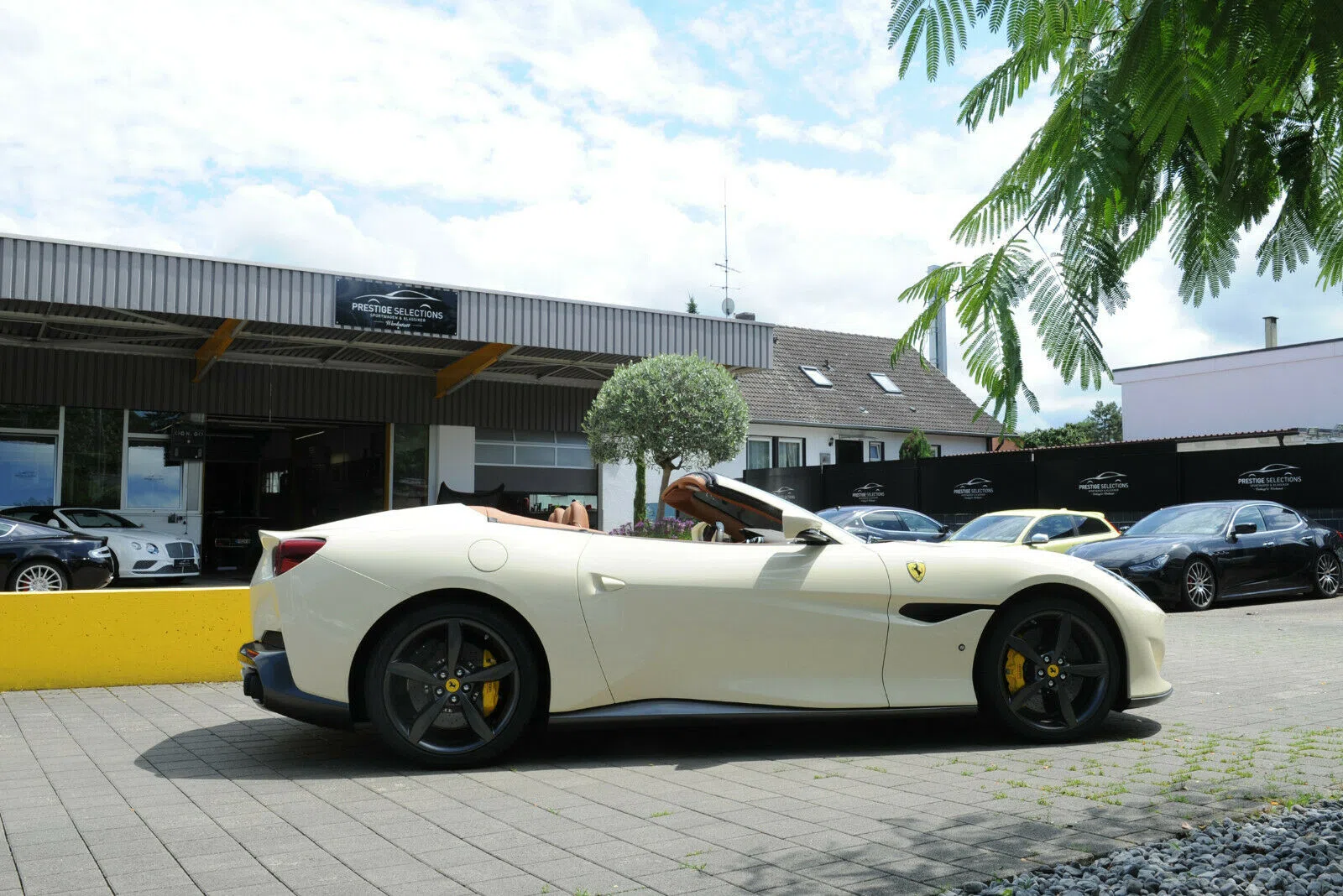 2020 Ferrari Portofino, photo 18 of 20