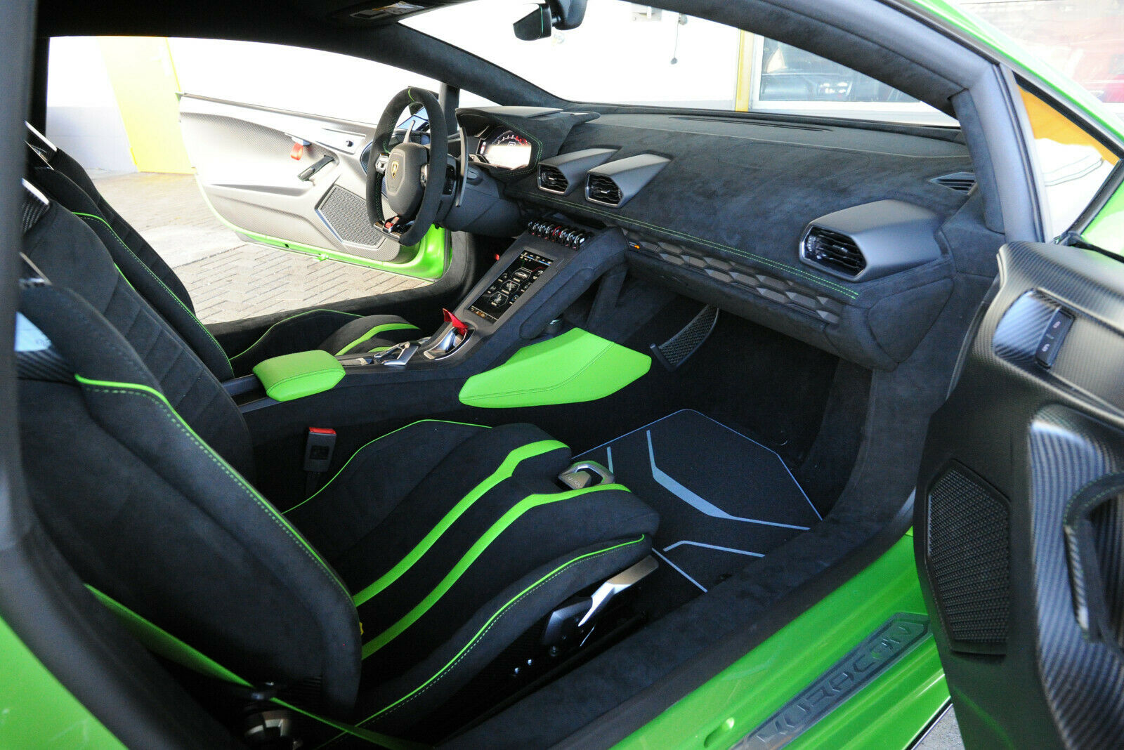 2022 Lamborghini Huracán STO, 11/20