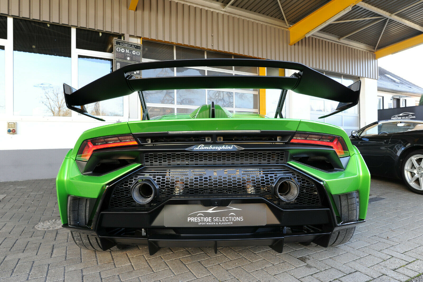 2022 Lamborghini Huracán STO, 14/20