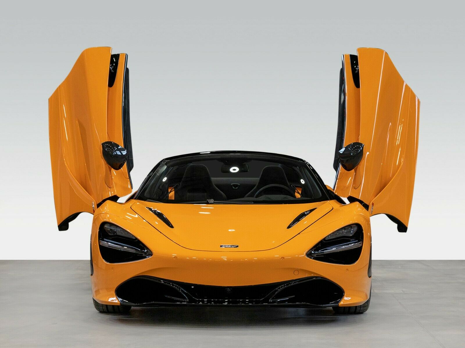 2022 McLaren 720S, 10/16