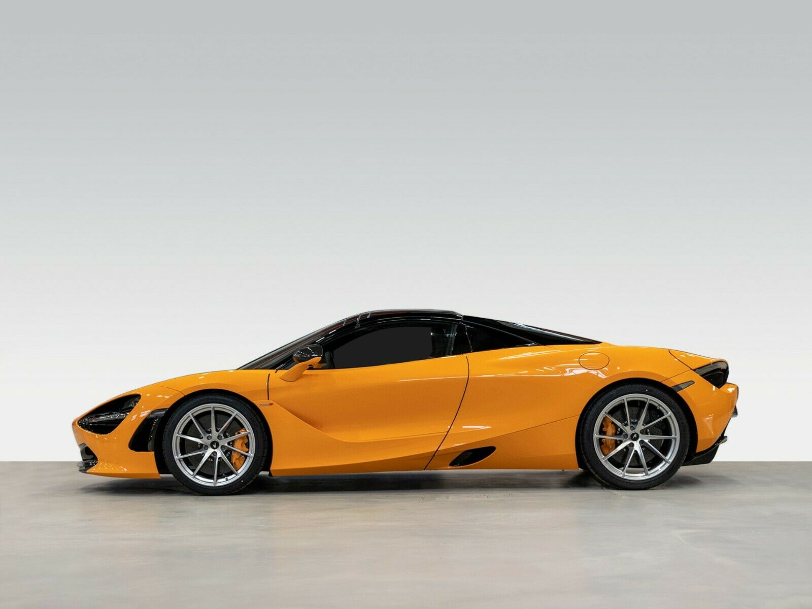 2022 McLaren 720S, 11/16