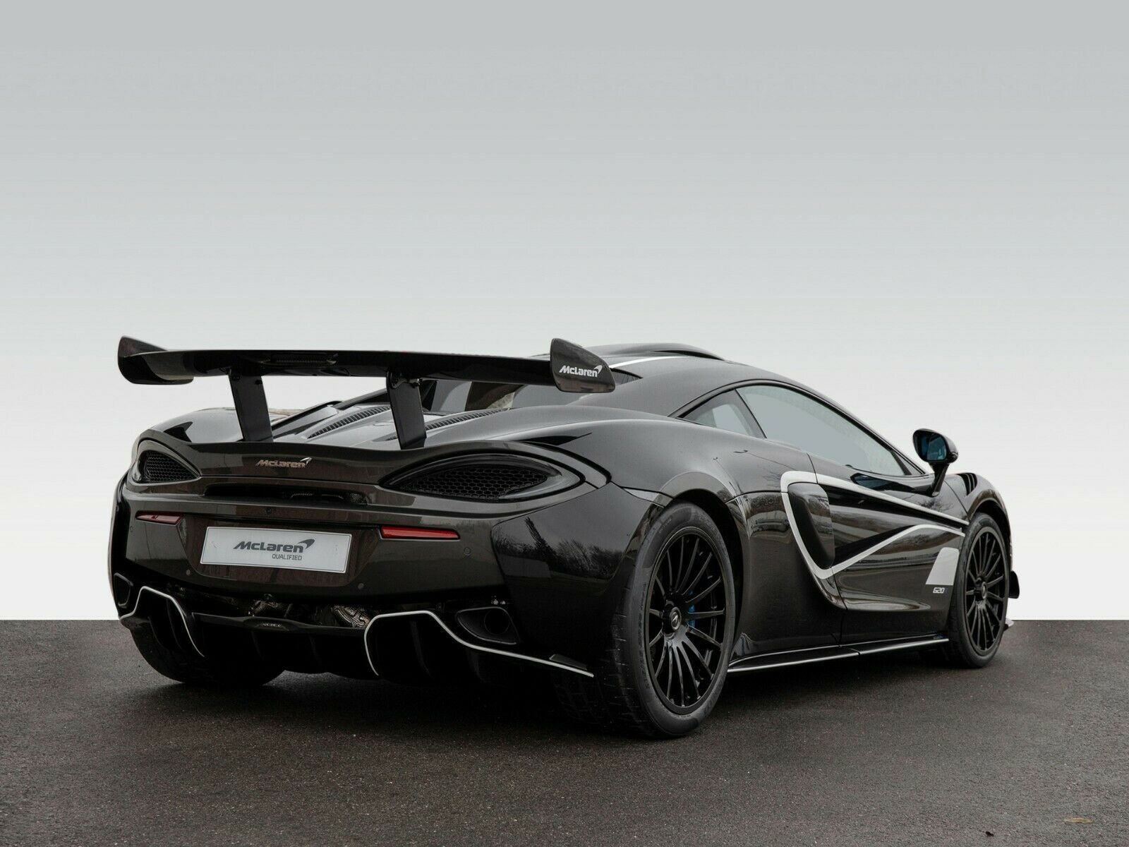 2020 McLaren 620R, 17/20