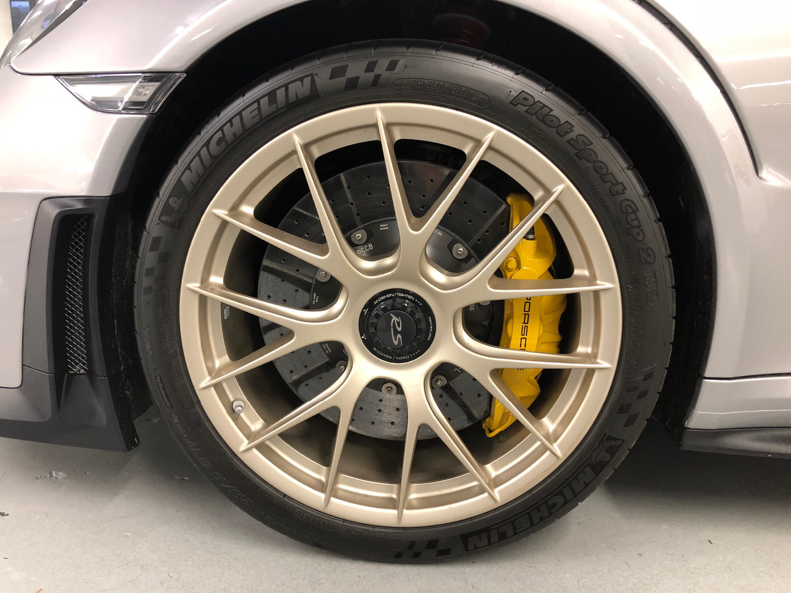 2018 Porsche 911 GT2 RS, 10/15