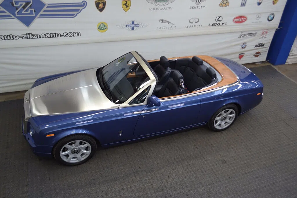 2009 ROLLS-ROYCE PHANTOM DROPHEAD COUPE