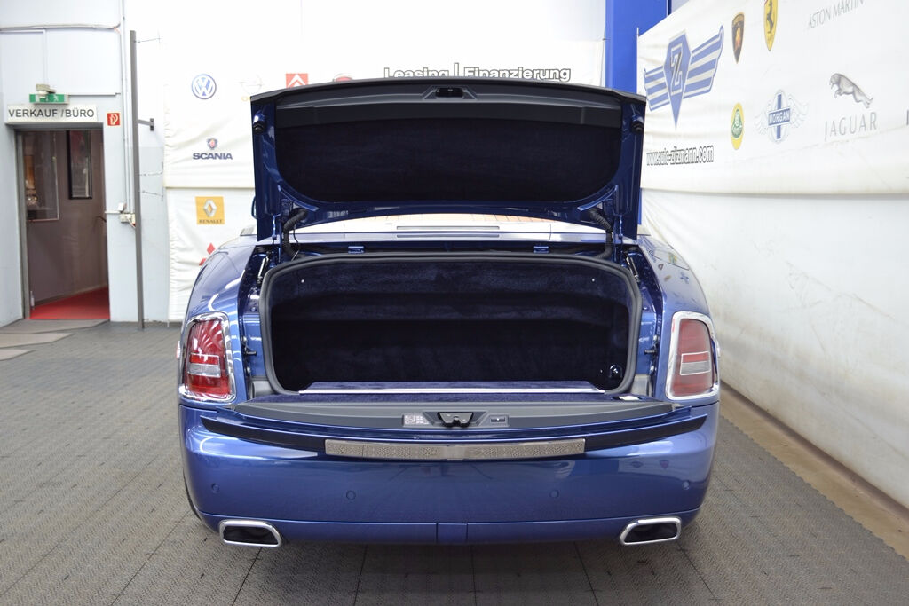 2009 ROLLS-ROYCE PHANTOM DROPHEAD COUPE, 8/20