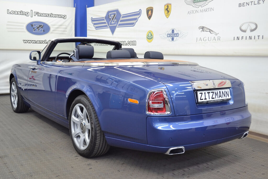 2009 ROLLS-ROYCE PHANTOM DROPHEAD COUPE, 10/20