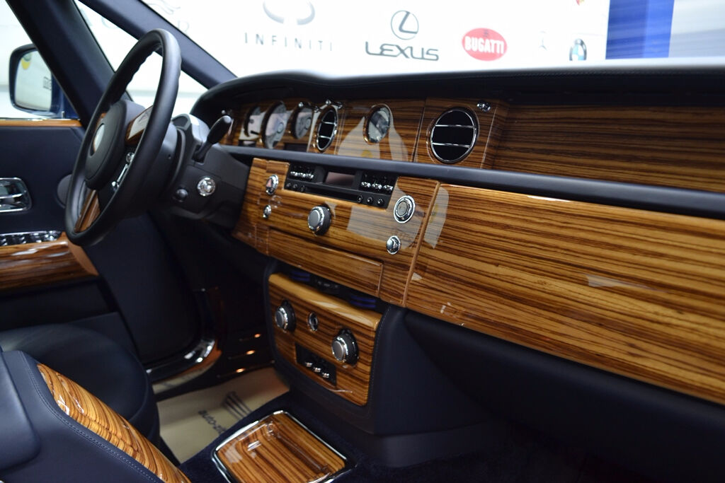 2009 ROLLS-ROYCE PHANTOM DROPHEAD COUPE, 13/20