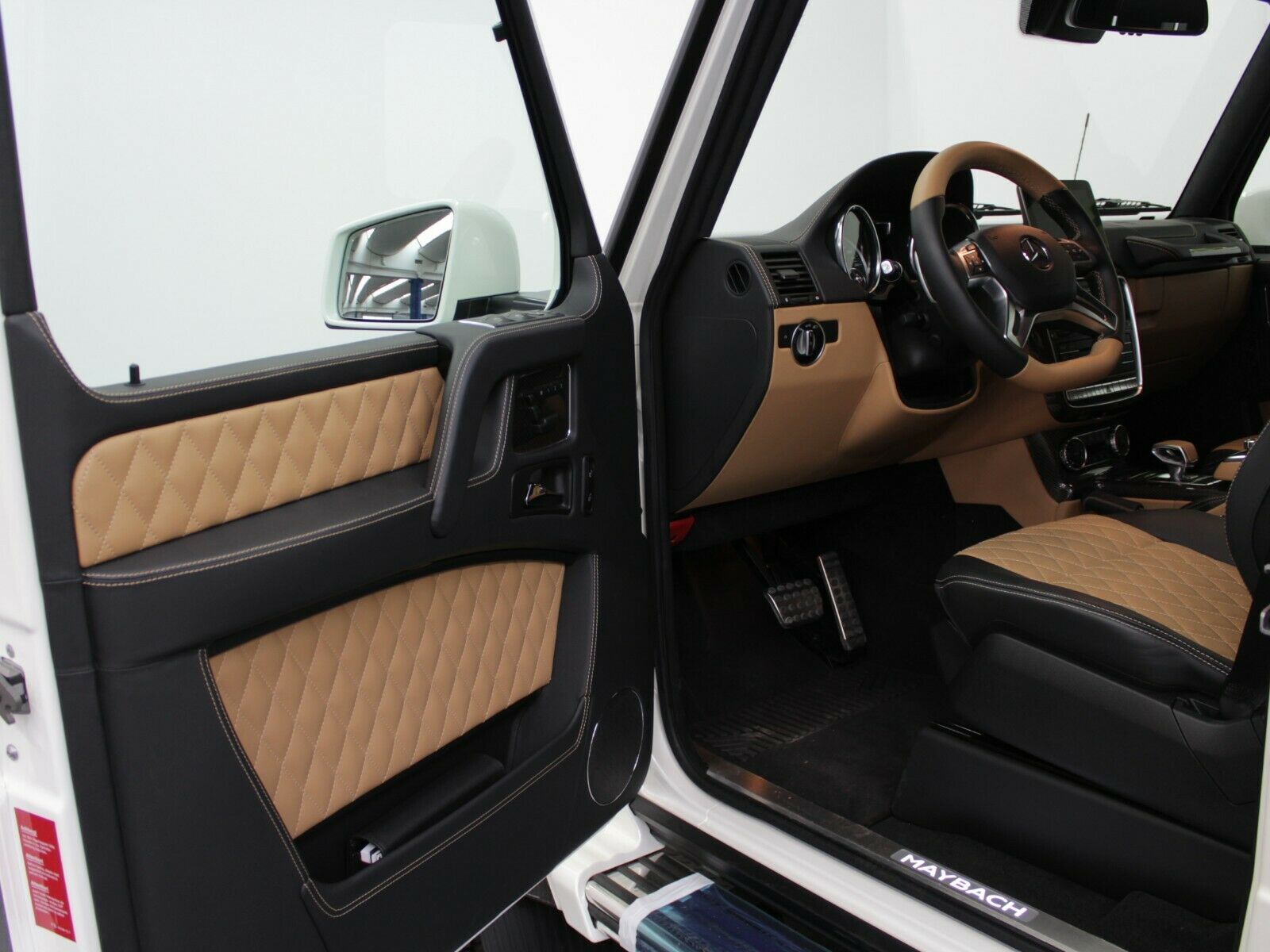 2018 Mercedes-Maybach G650 Landaulet, 13/20