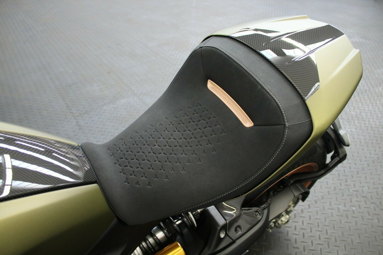 2021 Ducati DIAVEL 1260 S Lamborghini, 9/20