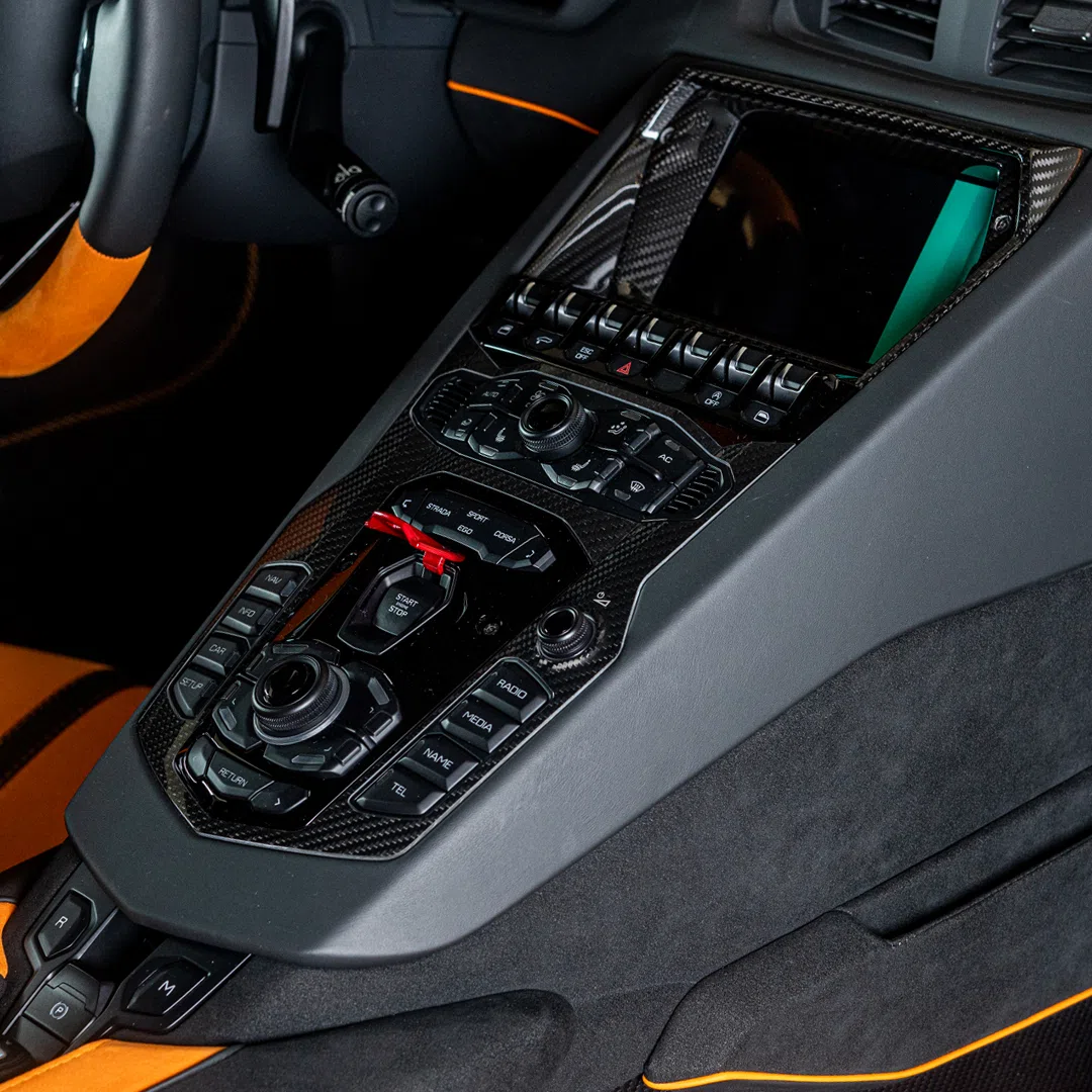 2019 Lamborghini Aventador SVJ 63 interior, center console