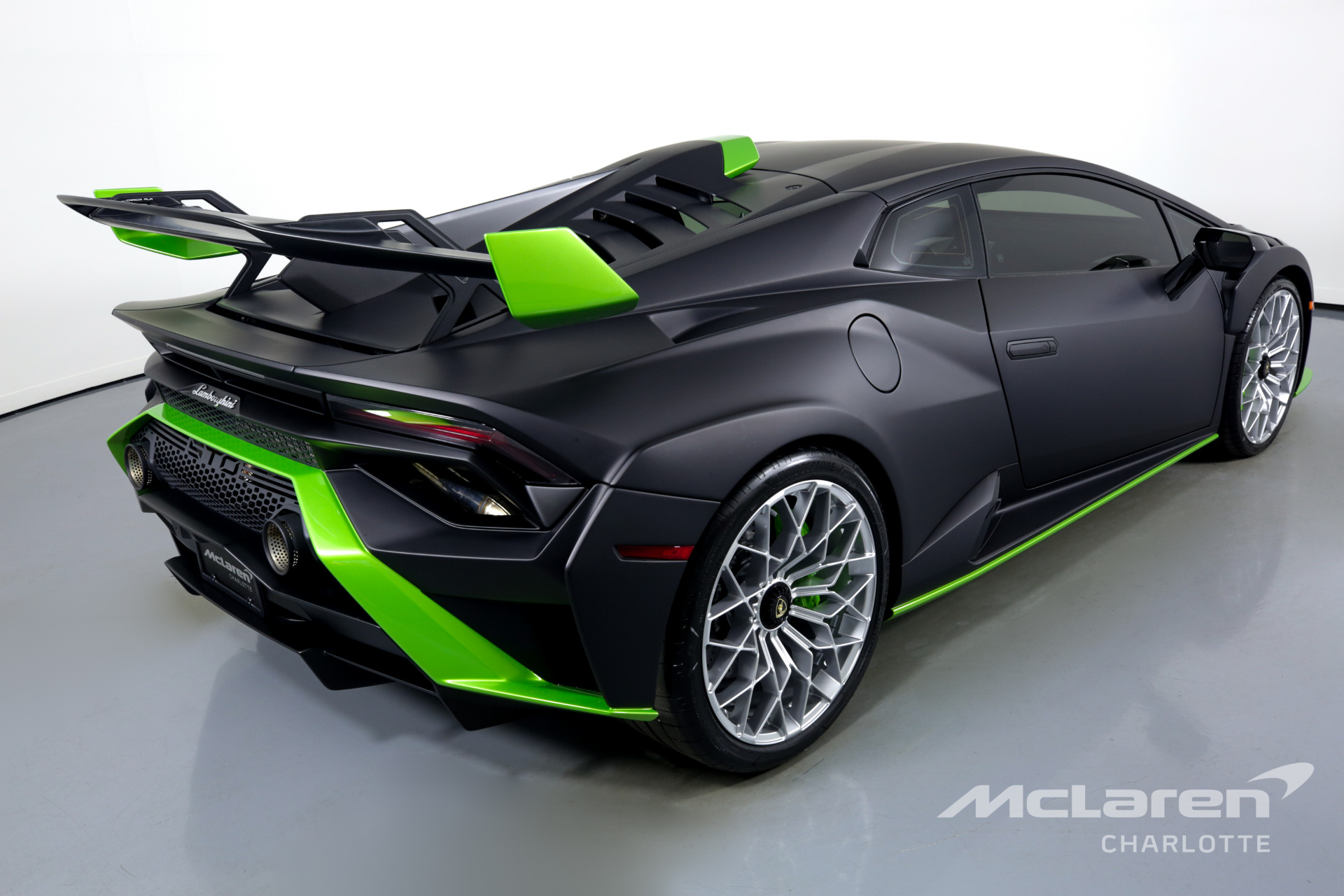 2022 LAMBORGHINI HURACAN STO, 14/20