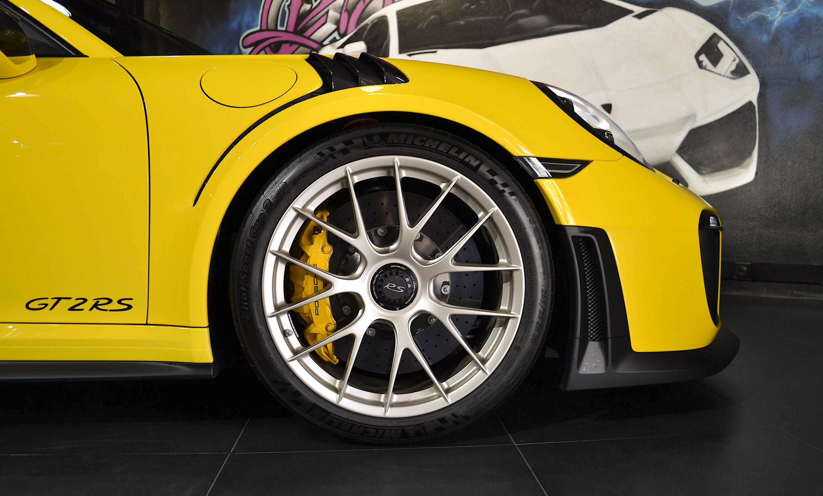 2018 Porsche 911 VII GT2RS, 9/15