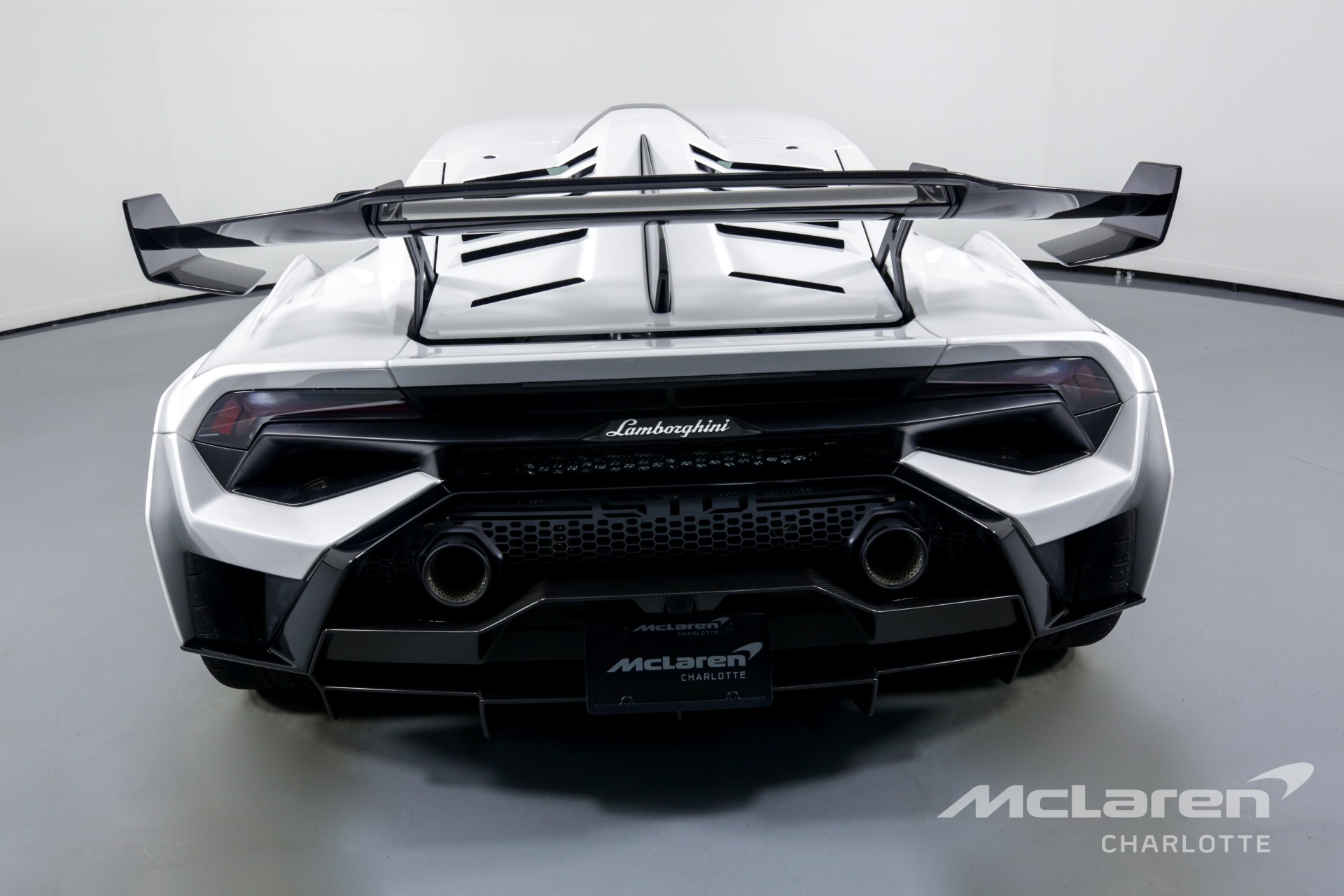 2022 LAMBORGHINI HURACAN STO, 4/17