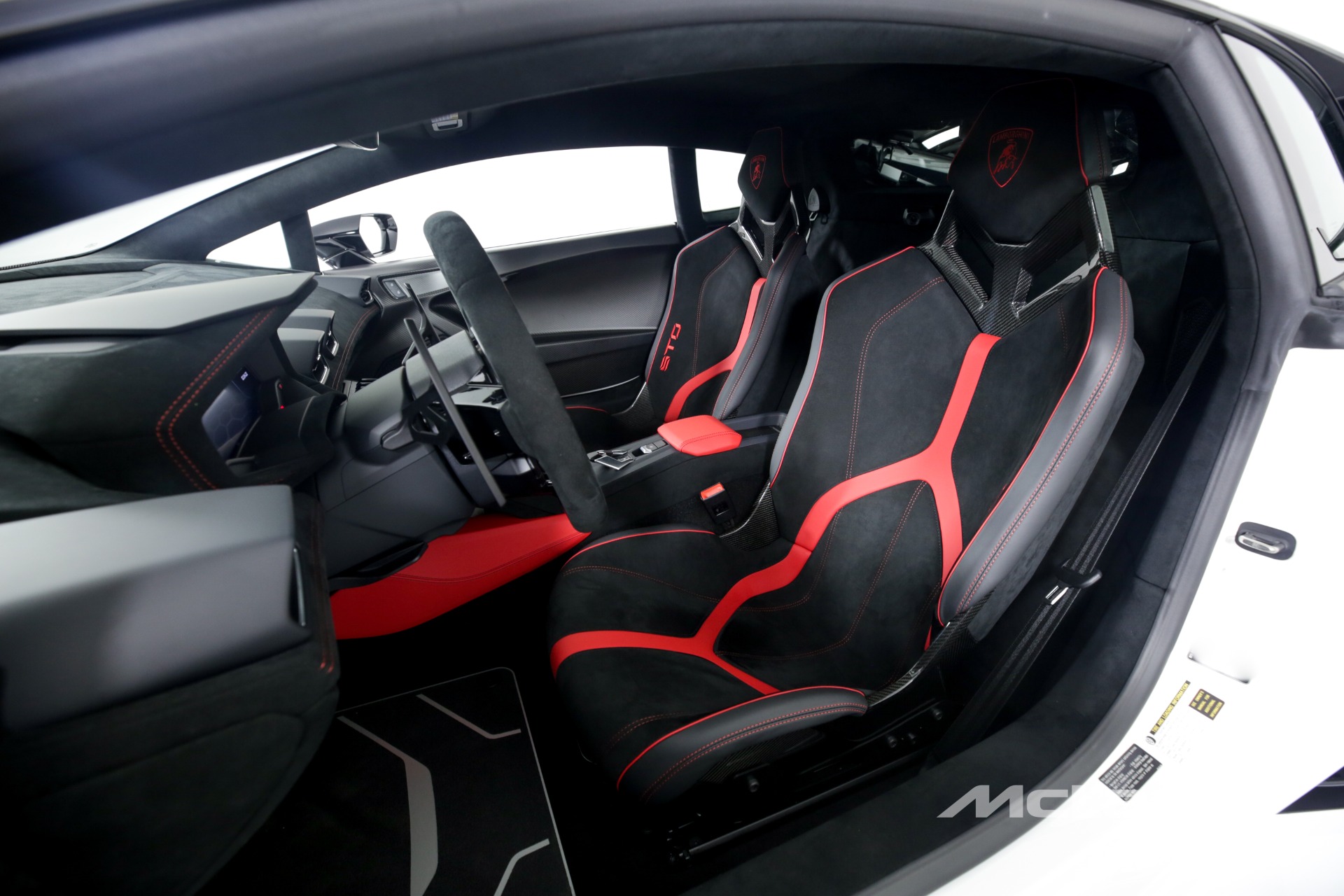 2022 LAMBORGHINI HURACAN STO, 11/17