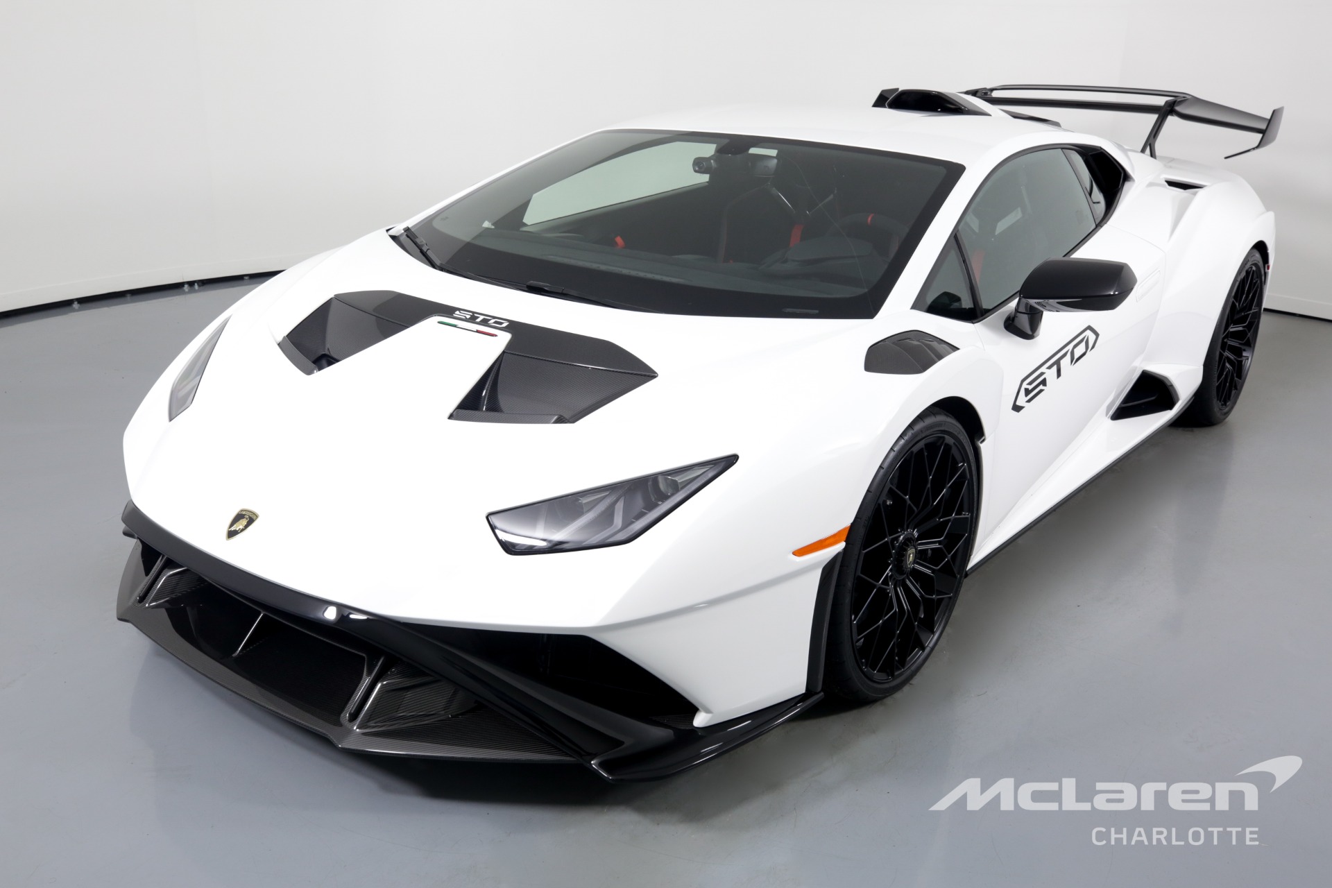 2022 LAMBORGHINI HURACAN STO, 15/17