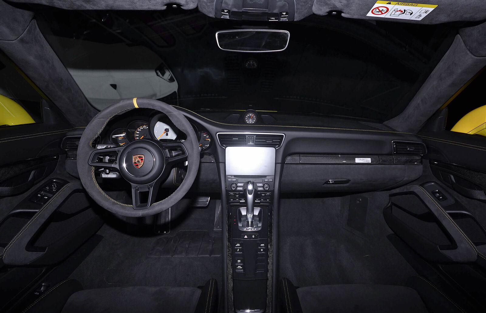 2018 Porsche 911 VII GT2RS, 11/15