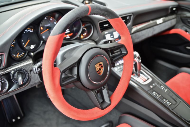 2018 Porsche 911 GT2RS WEISSACH PACKAGE, 4/20