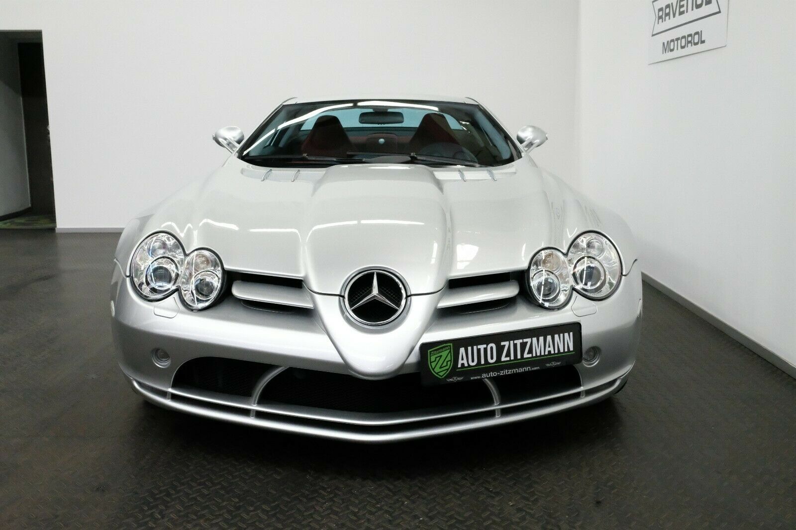 2005 Mercedes-Benz McLaren SLR, 18/20