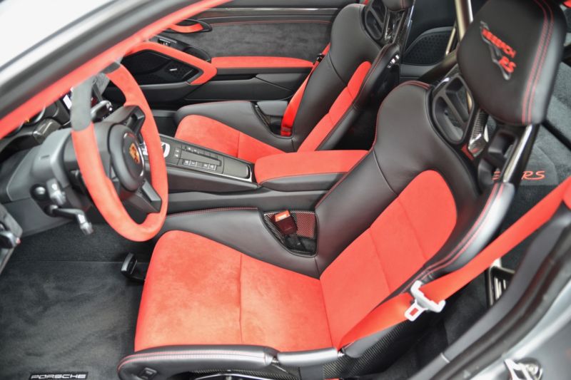 2018 Porsche 911 GT2RS WEISSACH PACKAGE, 12/20