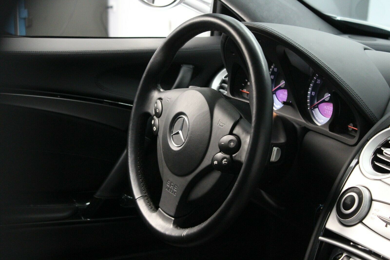 2005 Mercedes-Benz McLaren SLR, 13/20