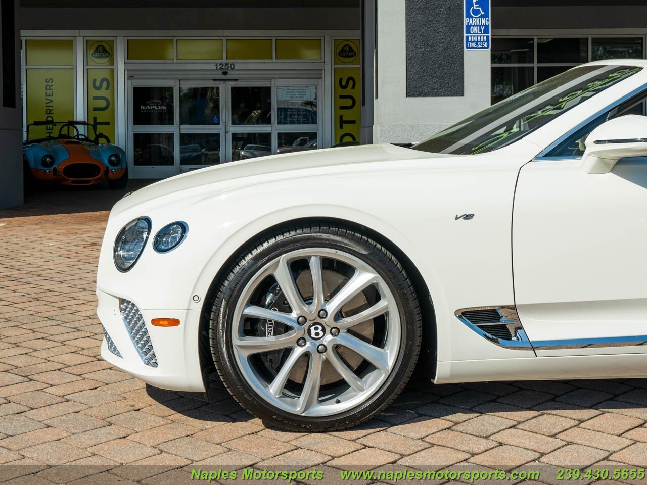 2021 Bentley Continental GT V8, 11/11