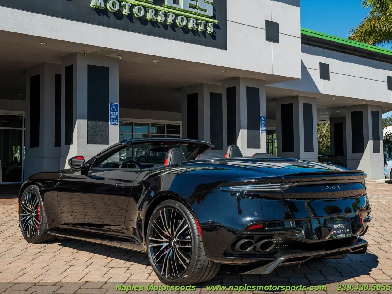 2021 Aston Martin DBS Superleggera for sale, photo 5 of 27