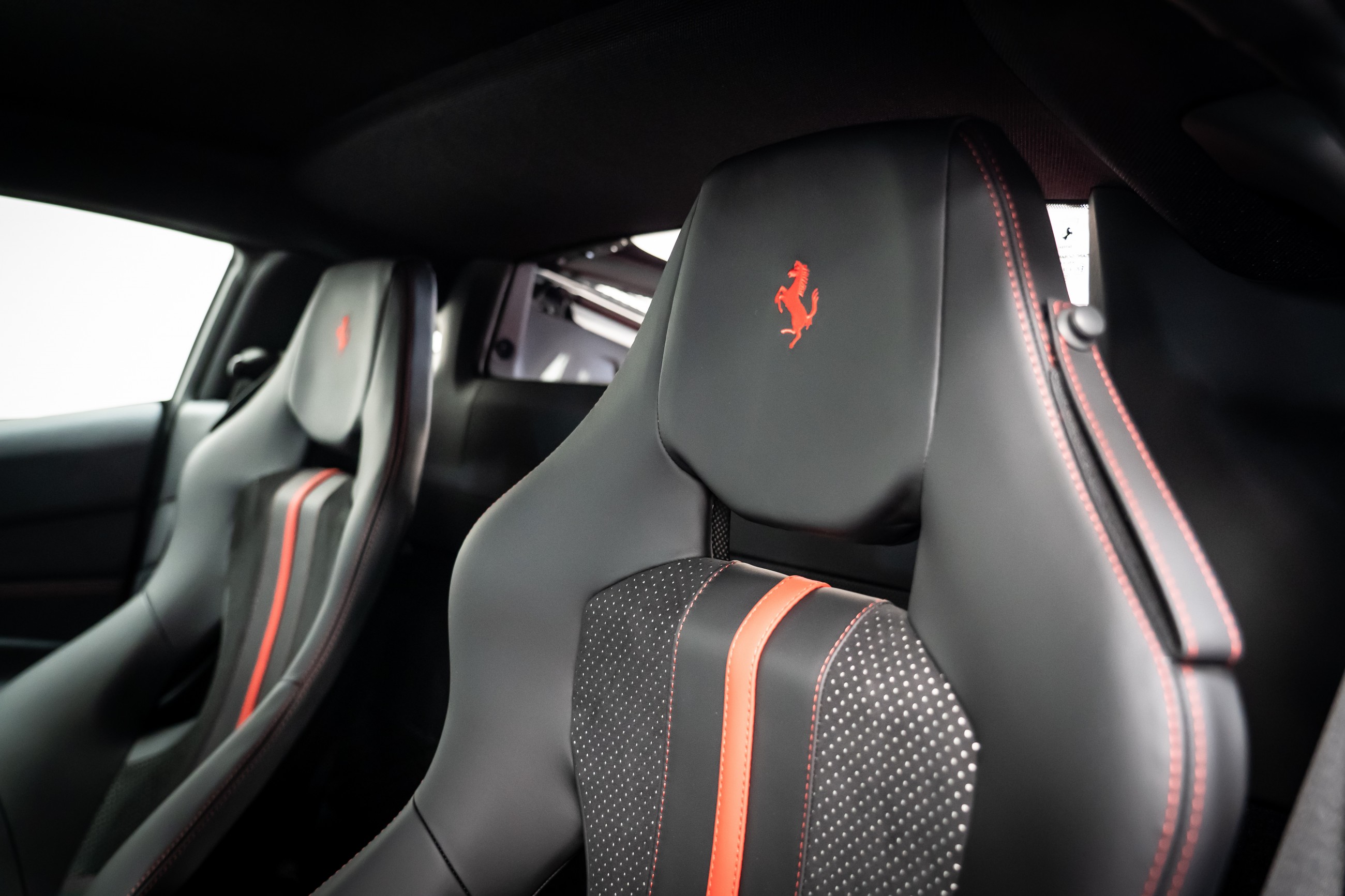 2021 Ferrari F8 TRIBUTO, 8/9