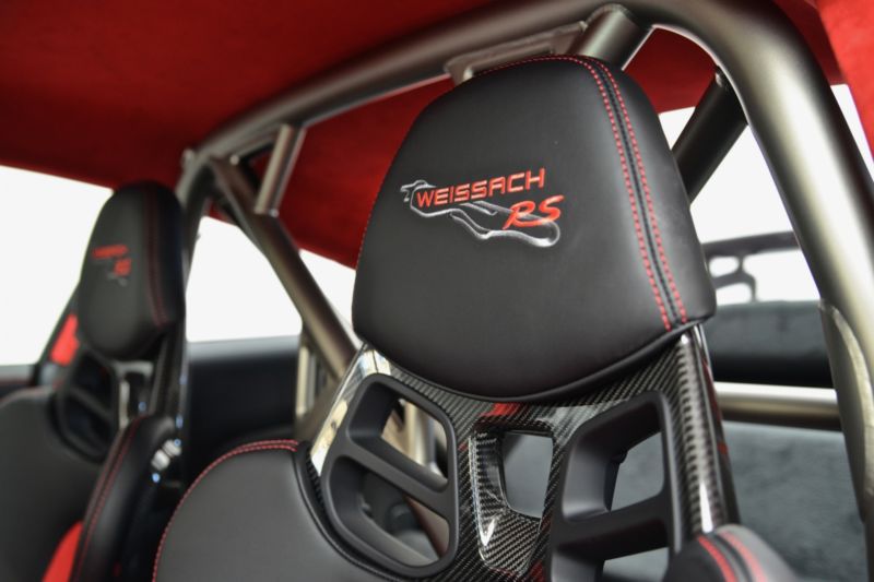2018 Porsche 911 GT2RS WEISSACH PACKAGE, 19/20