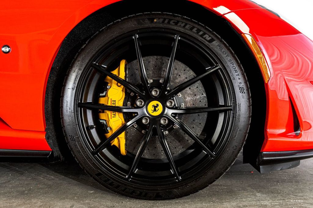 2021 FERRARI 812 GTS, 6/18