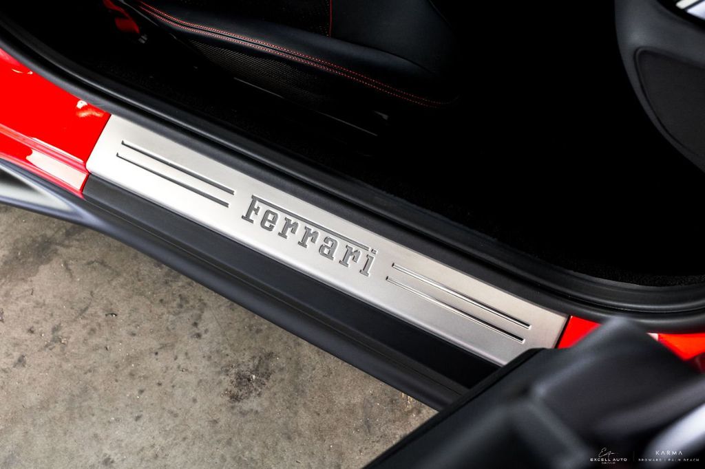 2021 FERRARI 812 GTS, 9/18