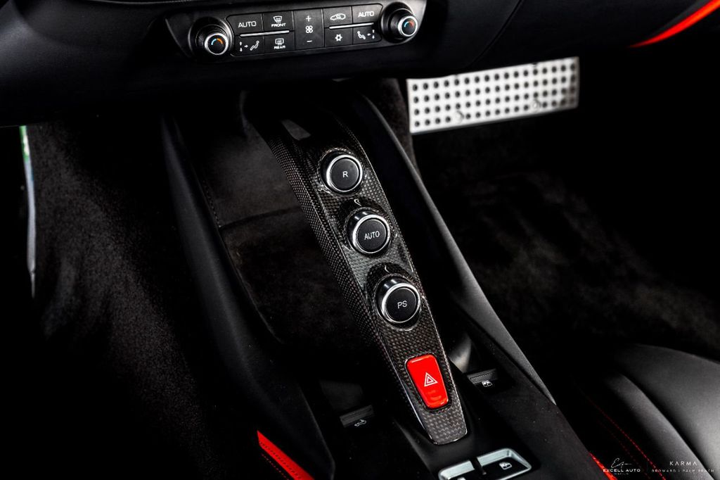 2021 FERRARI 812 GTS, 14/18