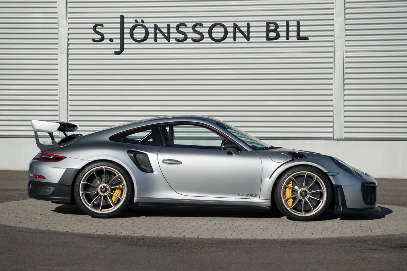 2018 Porsche 911 GT2 RS, 5/10