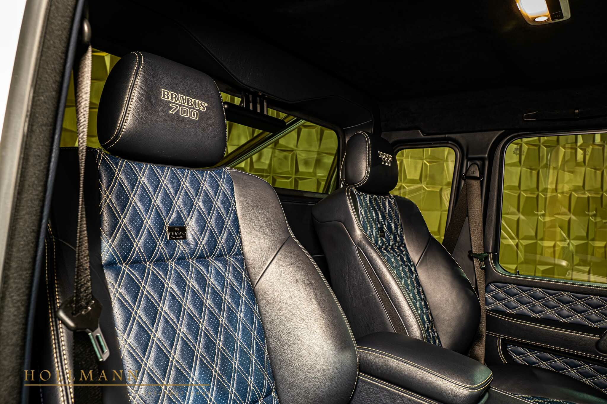 2015 BRABUS G 700 6x6, 4/21