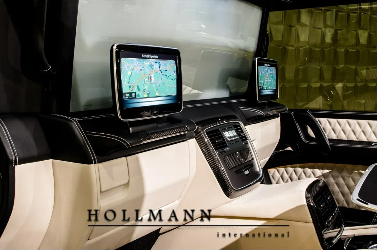 2019 Mercedes-Maybach G 650 Landaulet interior