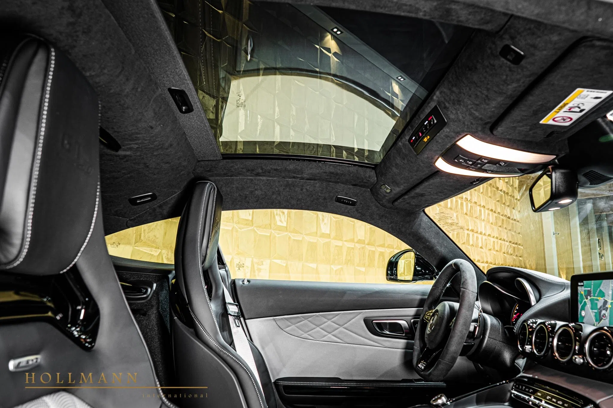 2018 Mercedes-Benz AMG GT C Coupe + Edition 50 interior, door panel, Exclusive Gray/Black