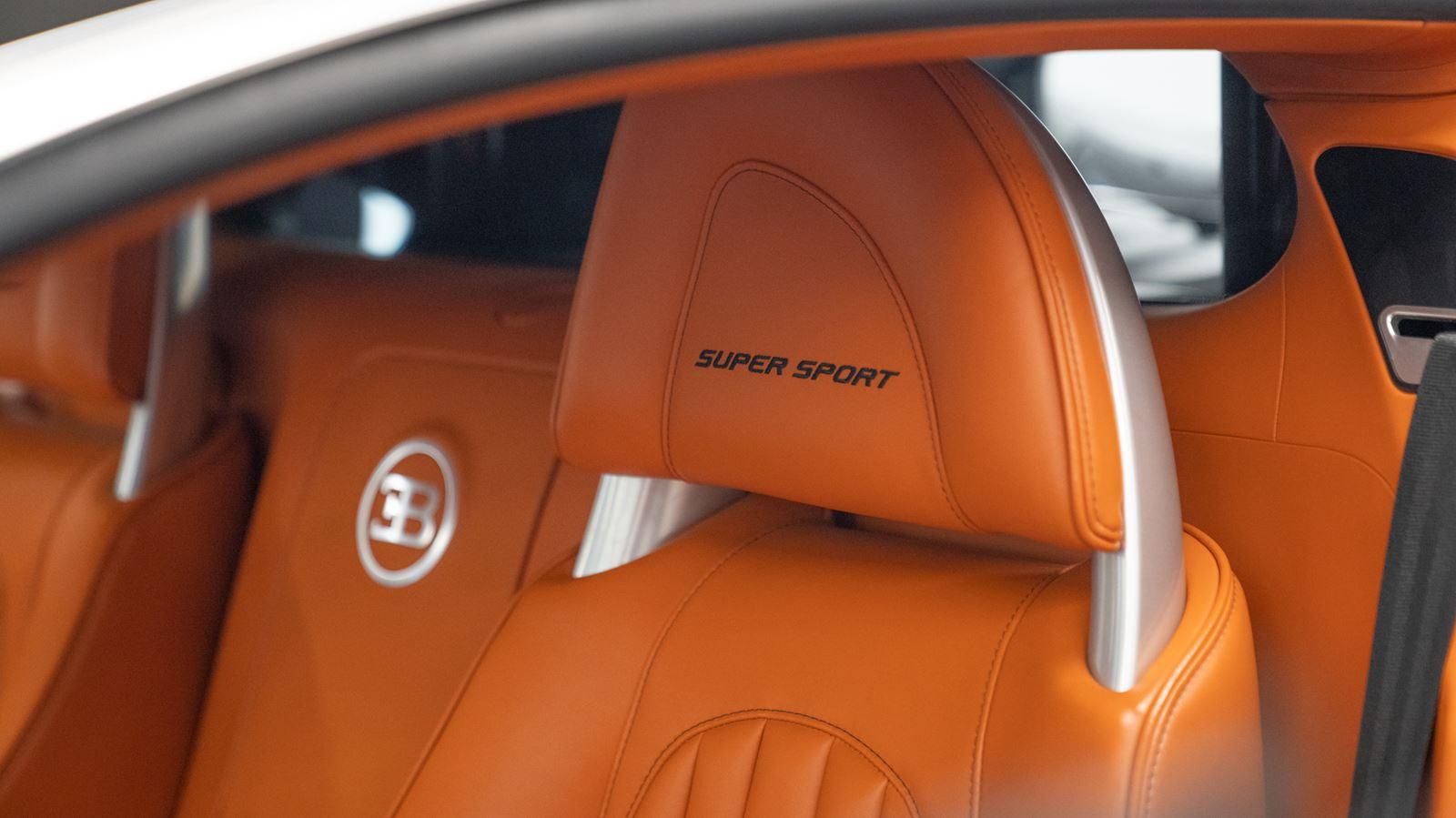 2011 Bugatti Veyron Super Sport, 30/40