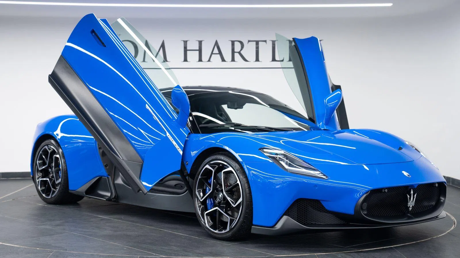 2021 Maserati MC20 for sale, exterior, Blu Infini - Triple Layer Paint